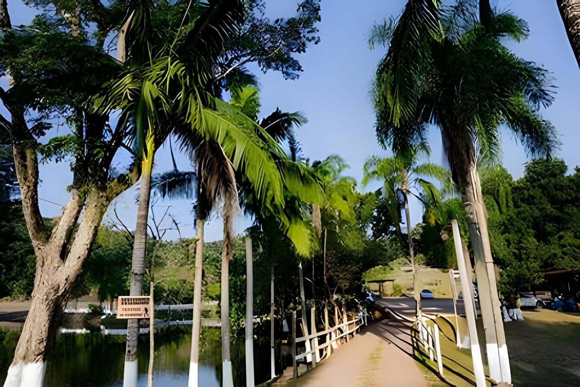 Recanto Das Aguas - Chales No Meio Da Mata Atlantica Элдораду Экстерьер фото